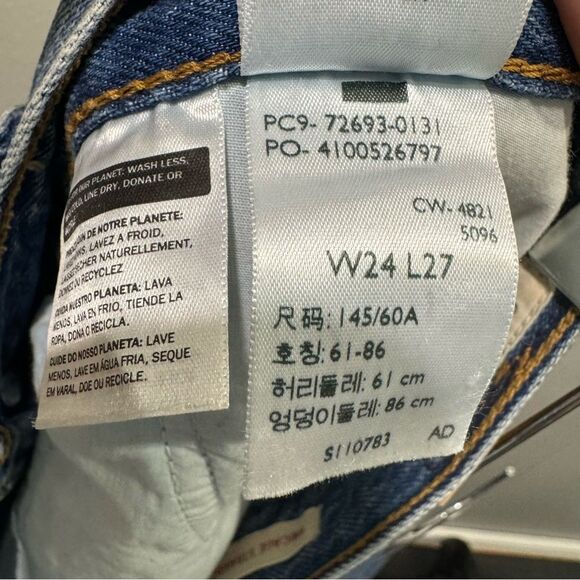 Levi's Ribcage Straight Ankle Jeans Size 24 Button fly distressed - Picture 15 of 16